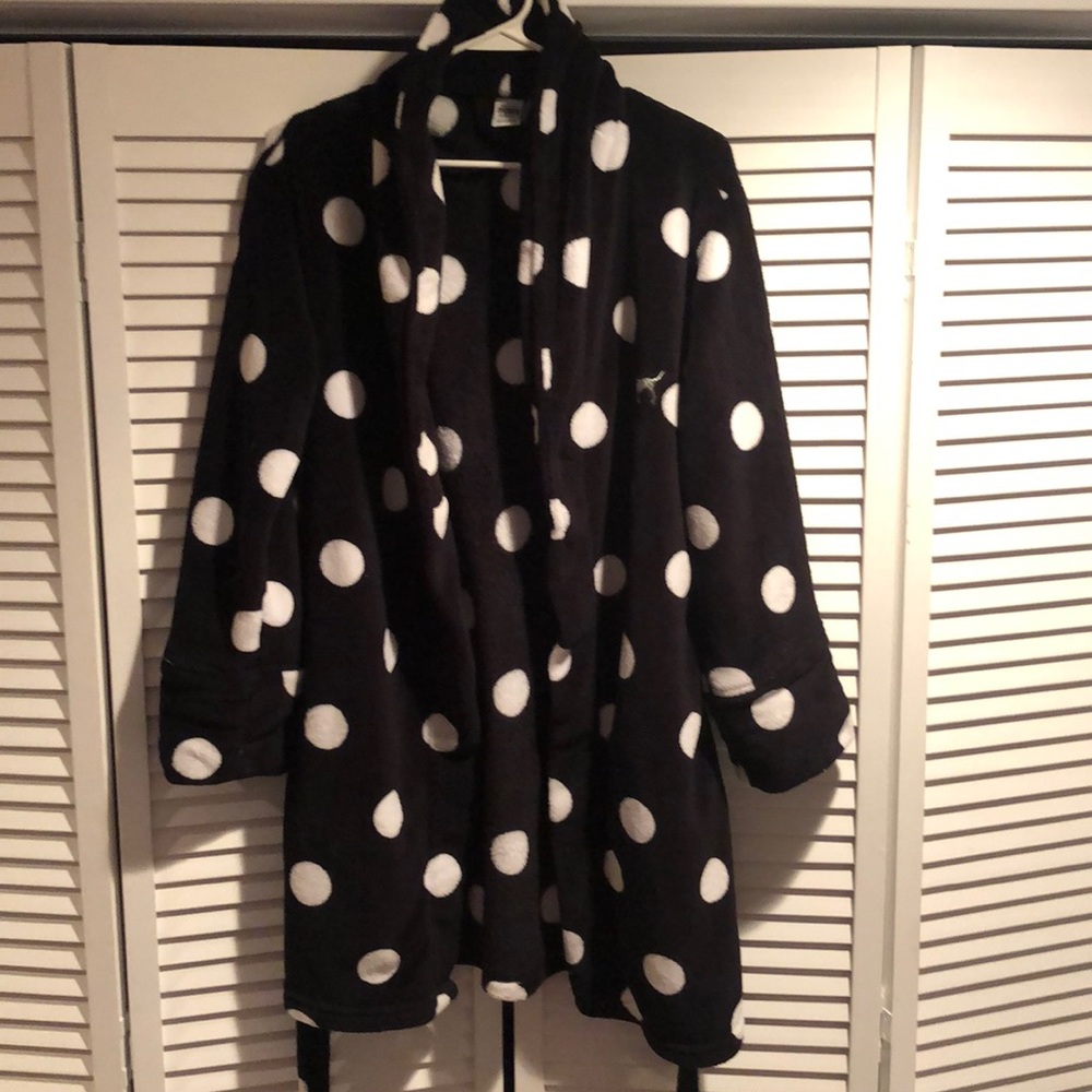 Victoria’s Secret PINK Spotted Bath Robe